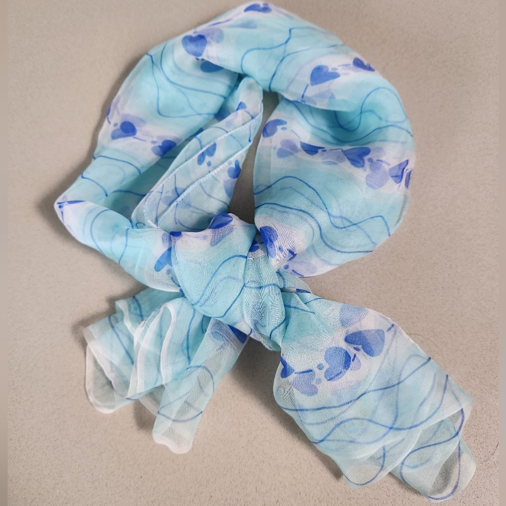 VTG Strings of Hearts 100% Silk Scarf ~LIGHT BLUE